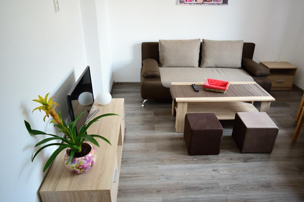 Apartmany Lenko - Near Thermal Aquapark Tatralandia Liptovský Mikuláš エクステリア 写真